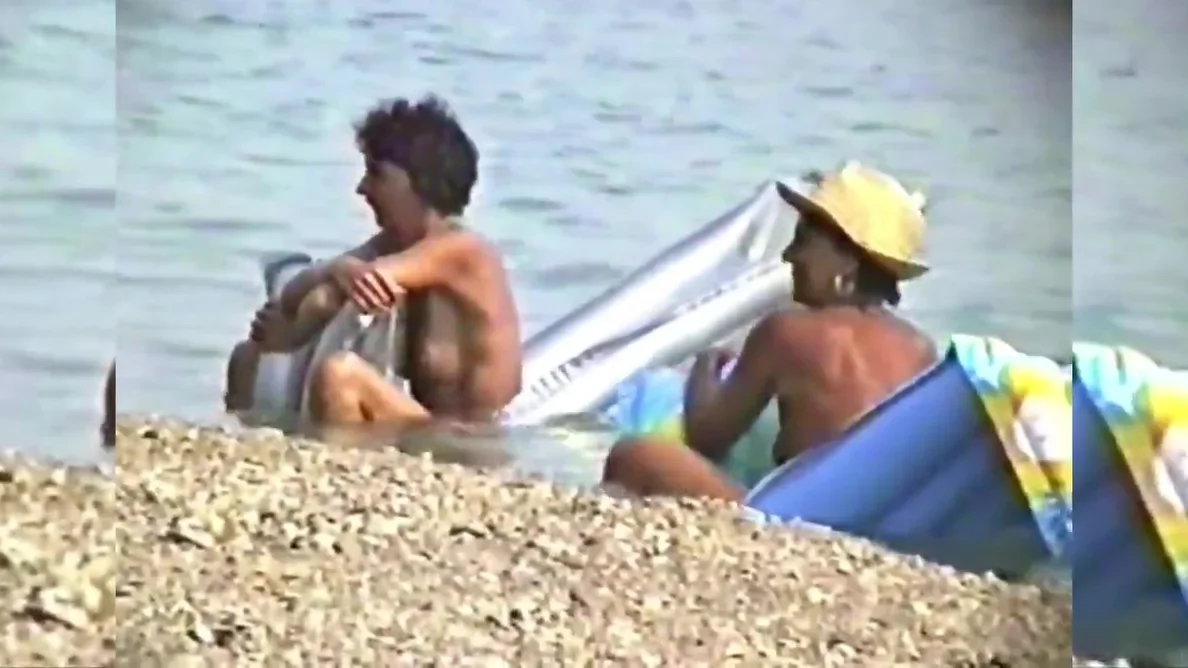 Susanna nude by the Lake