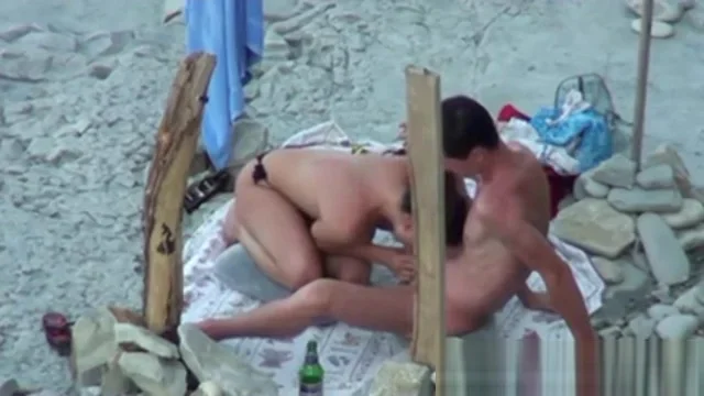 Avec Les Beaux Jours Direction La Plage....