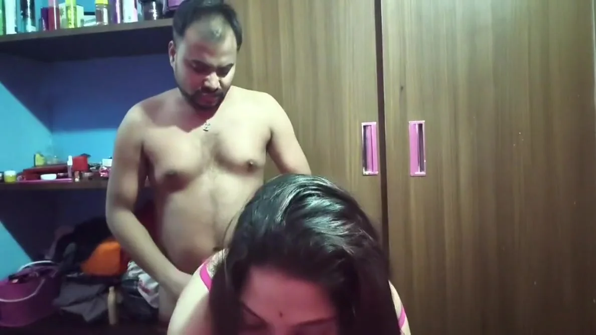 Horny Indian Desi Girlfriend Kissing And Fucking Hard By Her Boyfriend