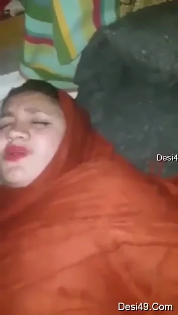 Today Exclusive- Sexy Paki Village Chick Fucked