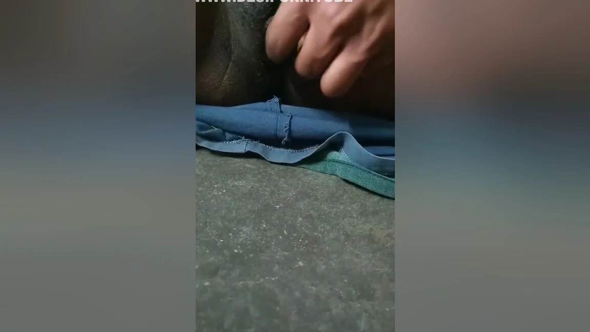 Village Girl Hairy Pussy Showing