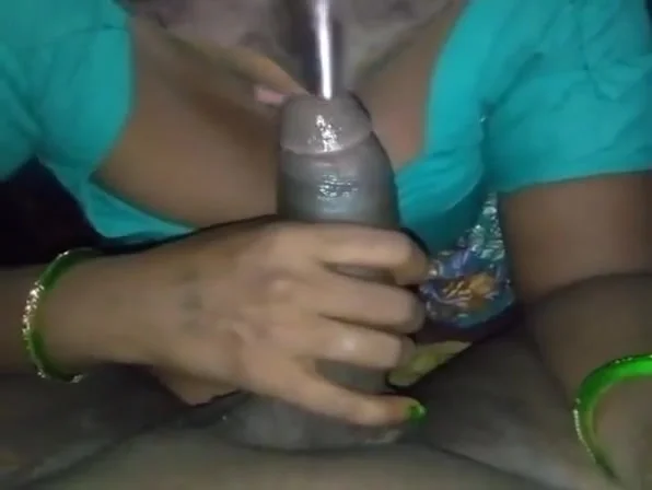 Dehati Ladki Se Muth Marwaya Bahot Maza Aaya