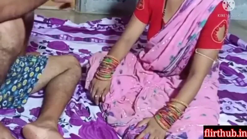 Desi Big Ass Aunty Ki Gand Utha Ke Chudayi Kari Or Muth Pee