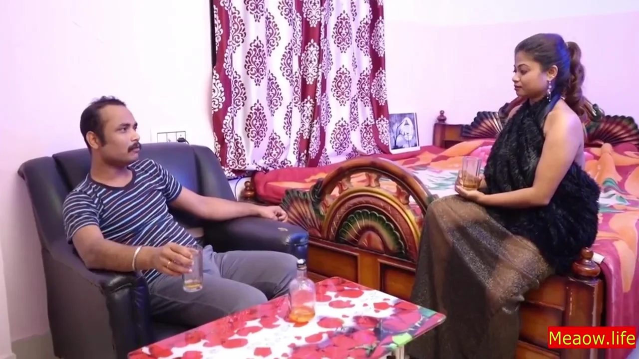 Fucks Unknown Sexy Girl At Midnight! Please Help Me! With Hindi Sex