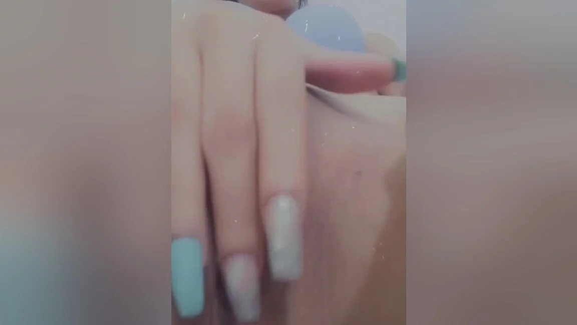 Masturbarse Mientras Estoy Sola