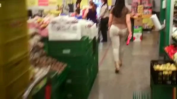 Milf in tight snake pants