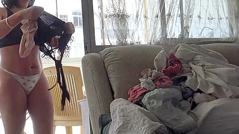 Saya Karim, Melon Irani And Mia Khalifa In اومد دنبالمون سریع کار خونه رو تموم کردم گفتم دارم تمیز می کنم Hot Irani Wife Milf Tehran