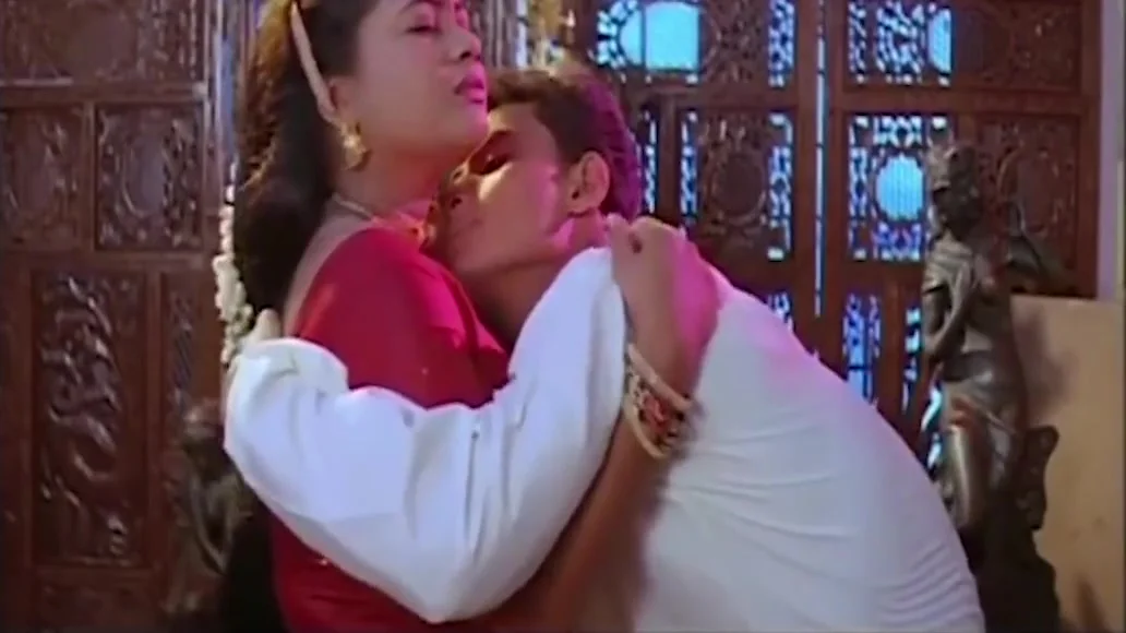 Hot Aunty Ki Saree Kholi Or Chudai Ki