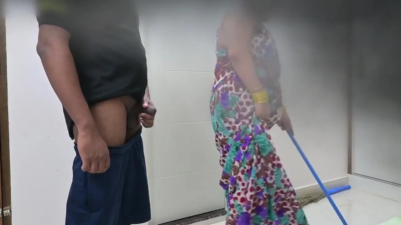 Maid Hema Got Fucked By Landlord