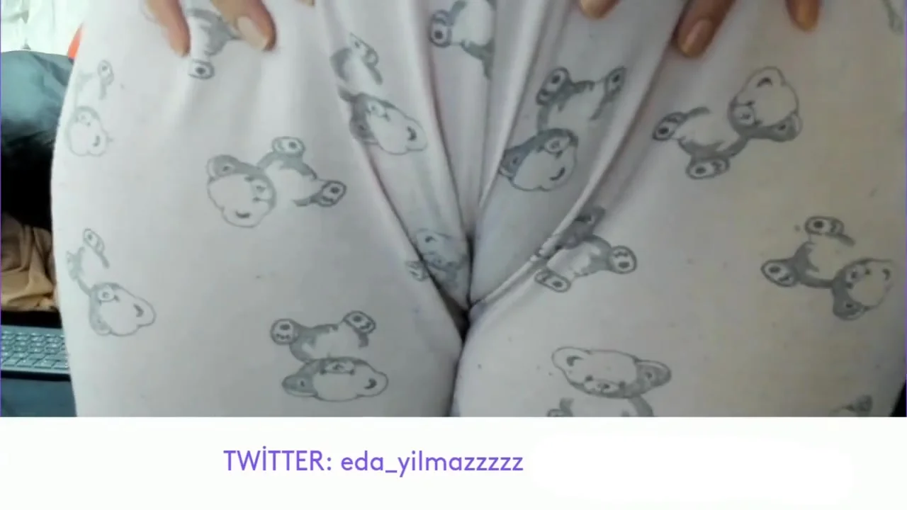 Camel Toe- Camel Toe- Pajamas- Turkish Milf- Turkish Porn- Turkish Disclosure- Disclosure