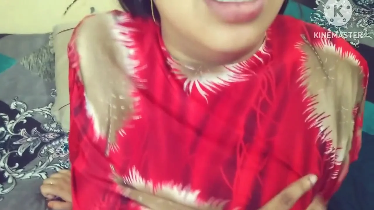 Very Cute Sexy Indian Housewife And Very Cute Sexy Lady