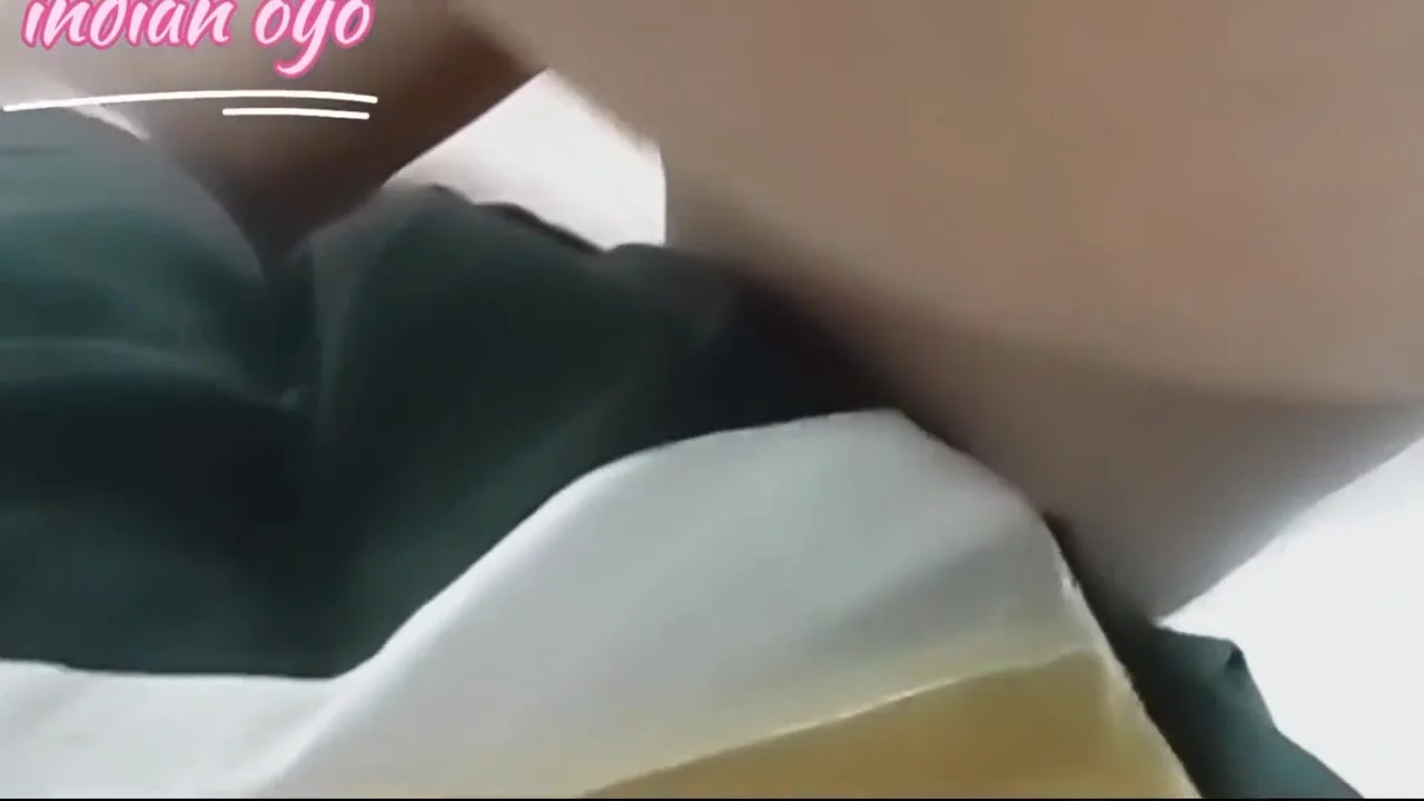 Beautiful Indian Having Sex At Indian Oyo Hotel Room