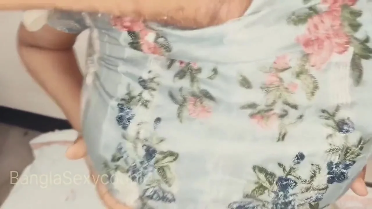 Stepsister Indian Sex If There Is In The Room, I Fuck Whenever I Get A Chance - Hindi Sex