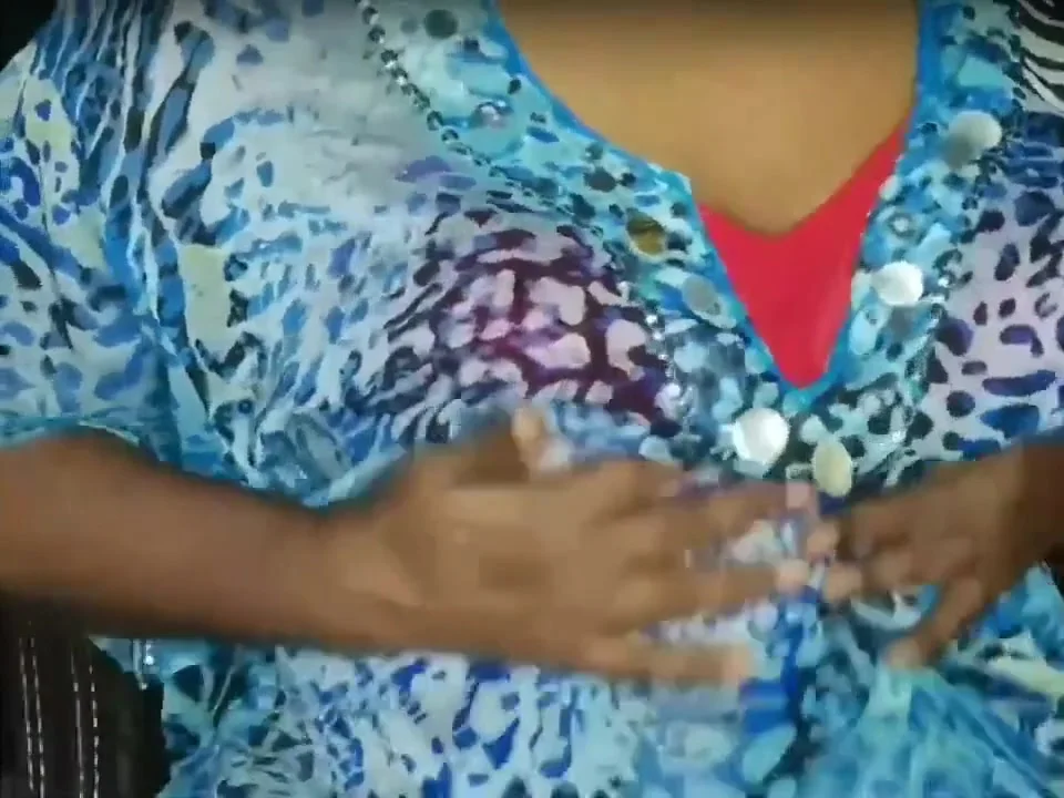 Sri Lankan Milf Cam Session With Her Fans ශානි අක්කිගෙ කැම් ශො එක