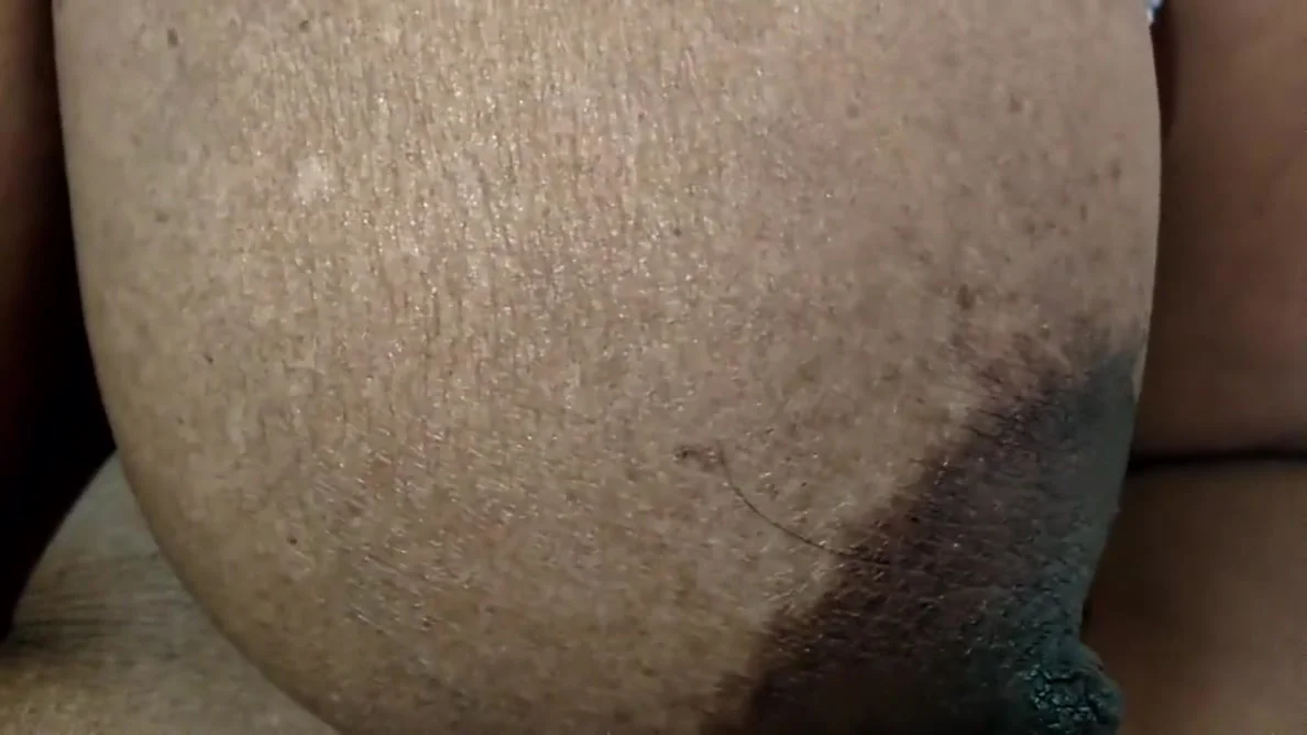 Hot Indian Bhabhi Dammi Actress Sexy Video 02