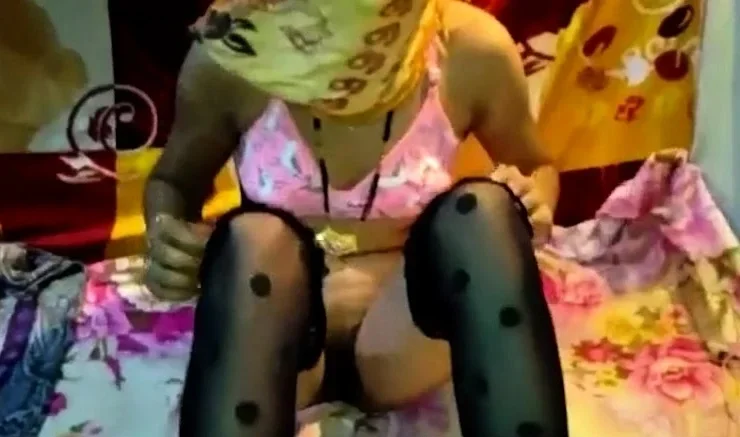 Arab Slut Pari From Nashik Fucks