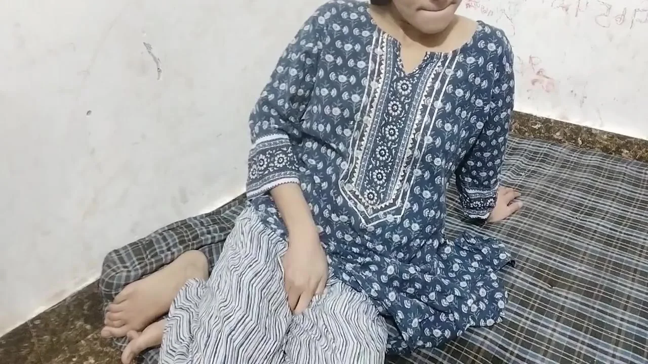 X Video Dikha Kar Bhabhi Ko Choda