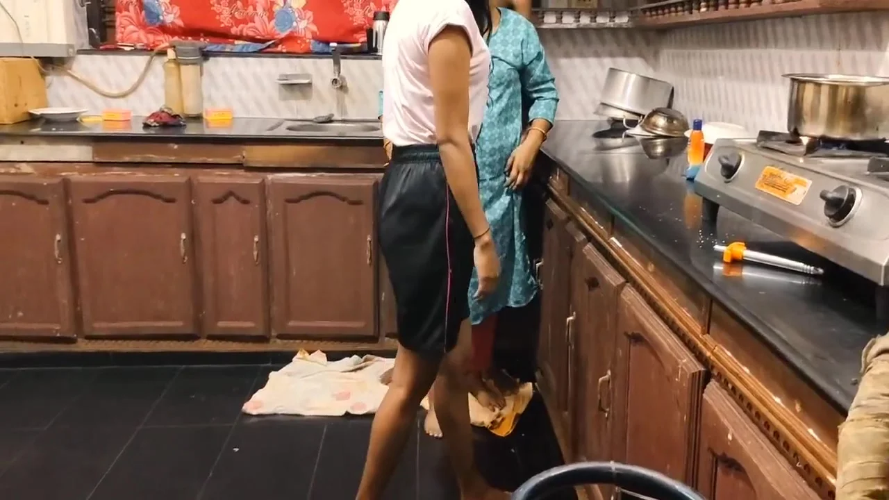 Old Stepfather-in-law His Stepdaughter-in-law In Hindi Audio Full