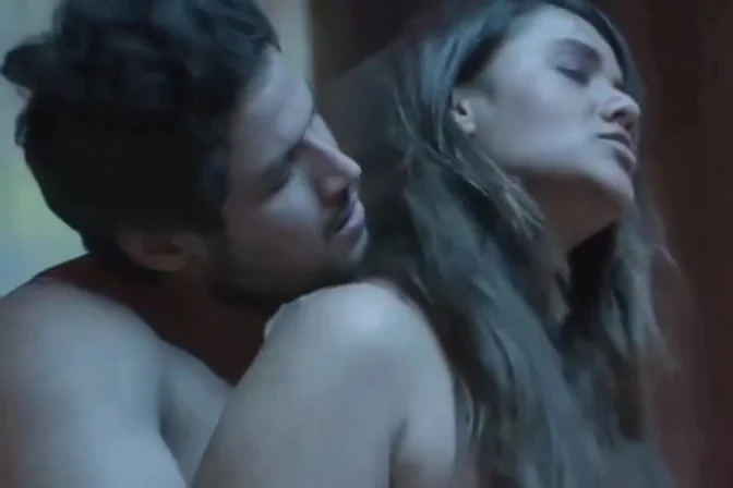 Bhabhi Giving Pleasure