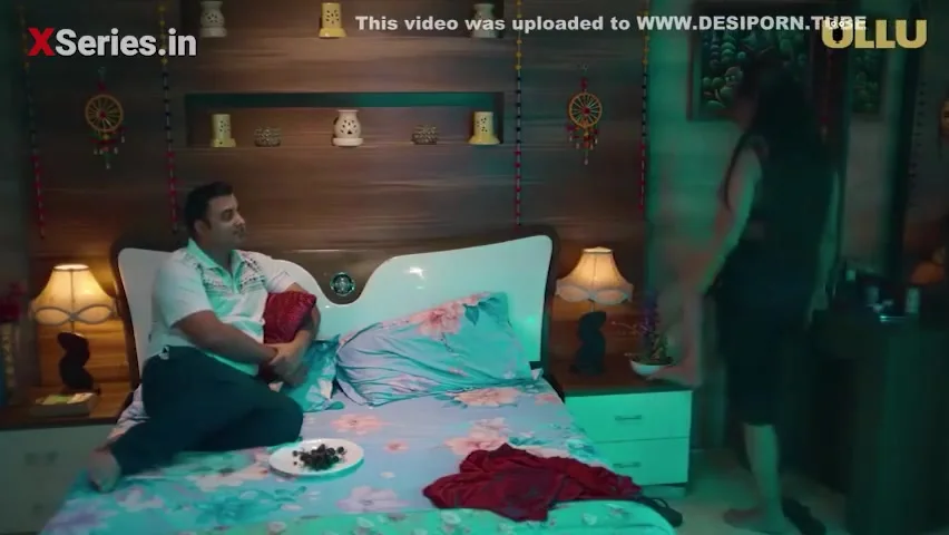 Hot Indian Bhabhi Enjoying Sex