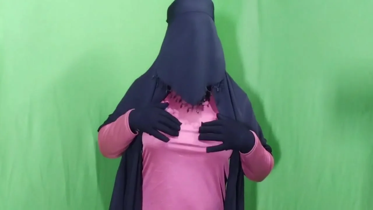 Beautiful Housewife Spending The Night With Her Stepfather-in-law