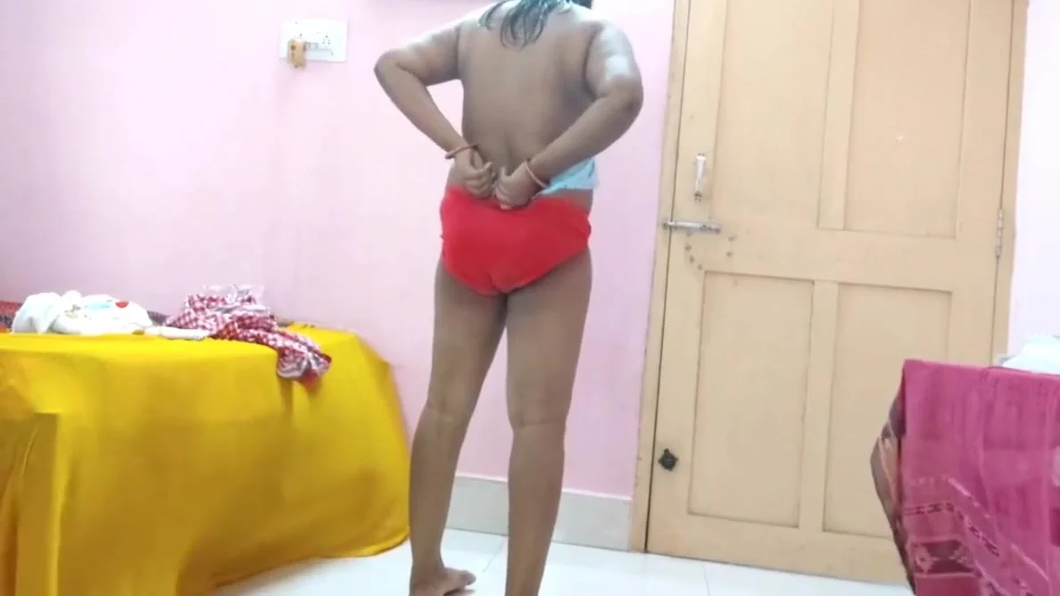 Indian Housewife Sexy Lady Show 1