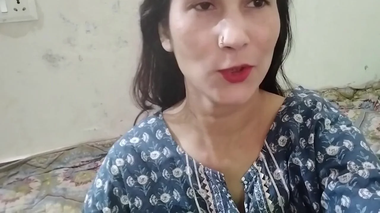 Cute Stepsister Ko Ghar Me Band Kar Ke Pel Diya