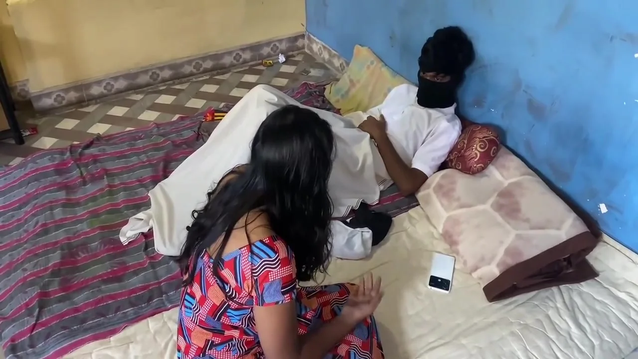 Desi Indian Porn Video - Real Desi Sex Videos Of Nokar Malkin