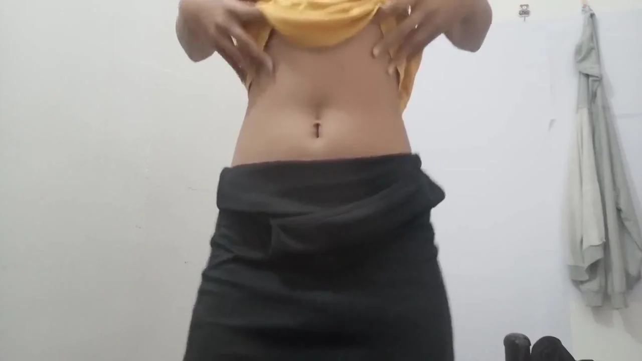 Do You Like Me To Masturbate With My Furry Pussy?