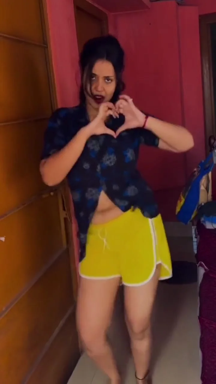 Hindi Sex - Desi Stepaunt Invites Her Stepson Home To Teach Her Everything