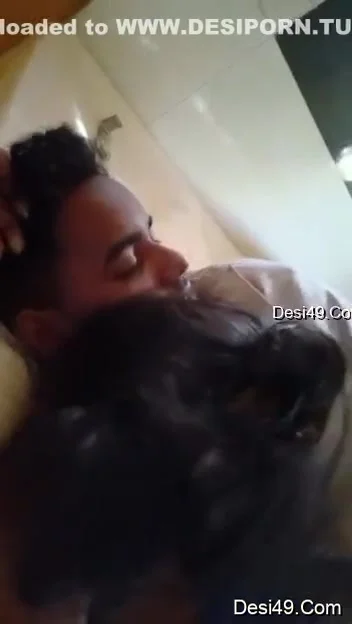 Today Exclusive- Desi Lover Boobs Sucking And Fucking 2