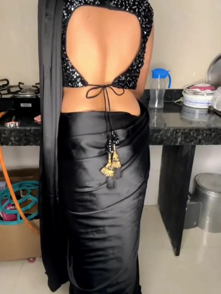 Indian Desi Girl Nude Dance