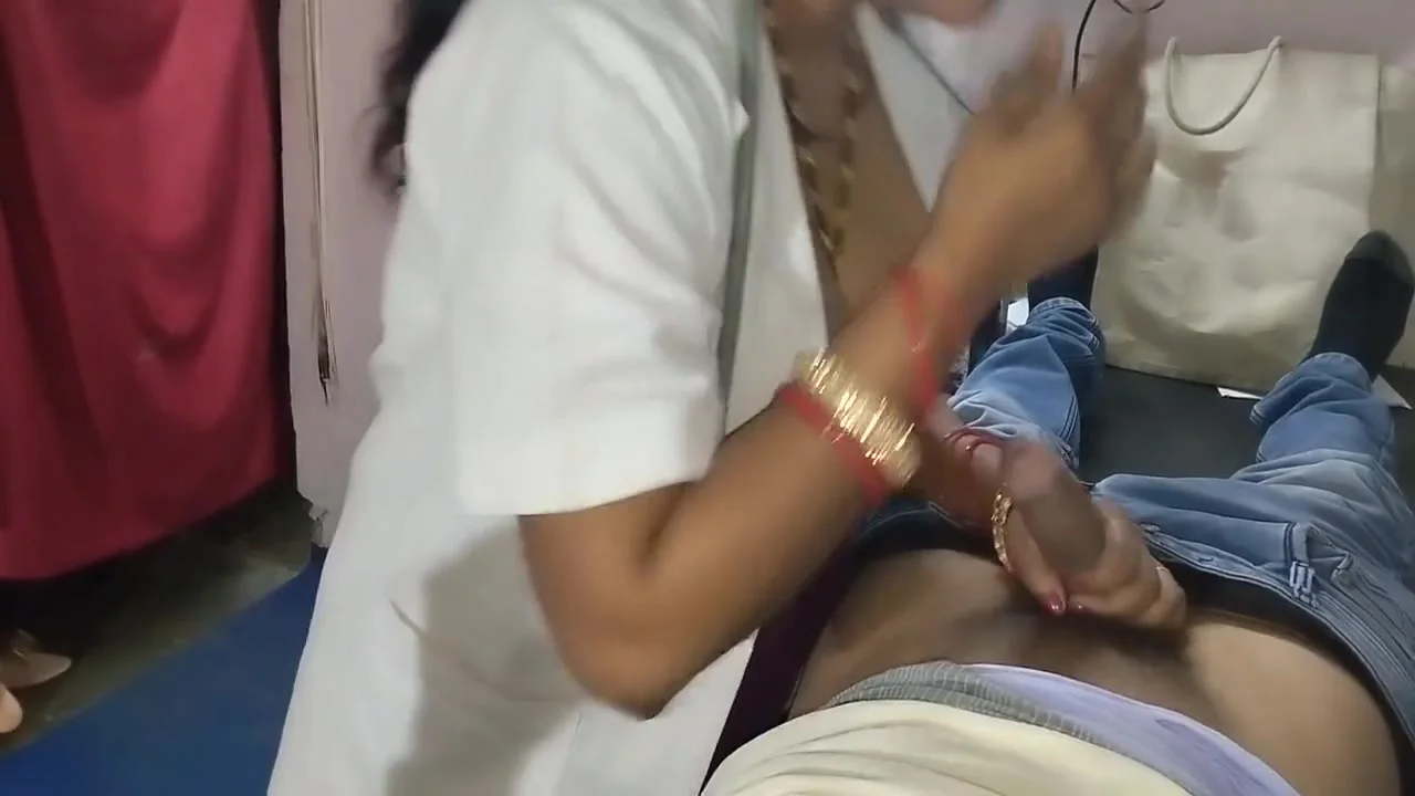 The Lady Doctor Fucked Hard When I Was Checking My Body In Clinic