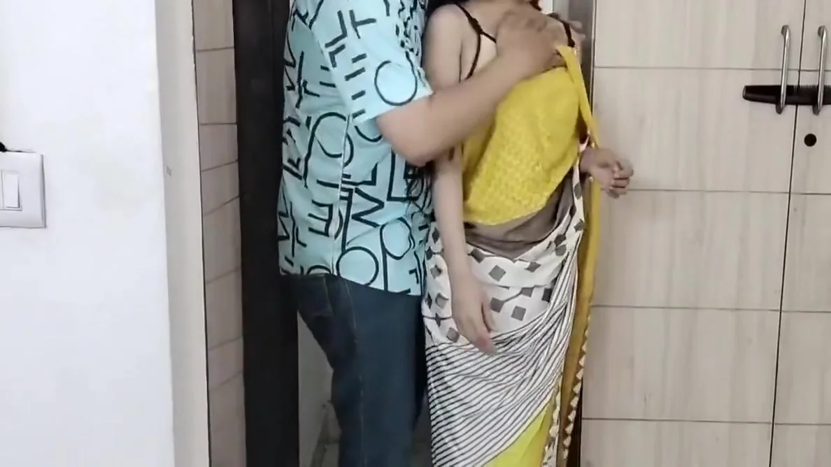 Indian College Girl Ko Paise Dekar Jabar Dasti Pela