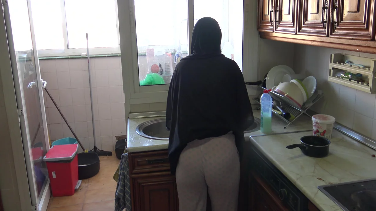 German Grandpa Fucks His Submissive Arab Maid In The Kitchen