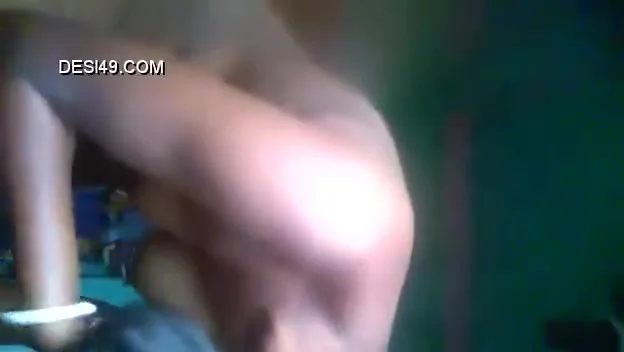 Exclusive- Horny Bangla Boudi Musterbate With Muli