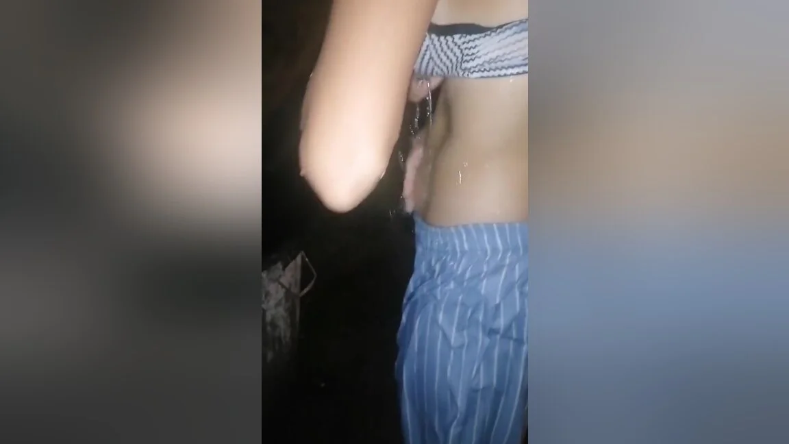 Desi Village Girl Gets A Creampie In Her Tight Wet Juicy Pussy