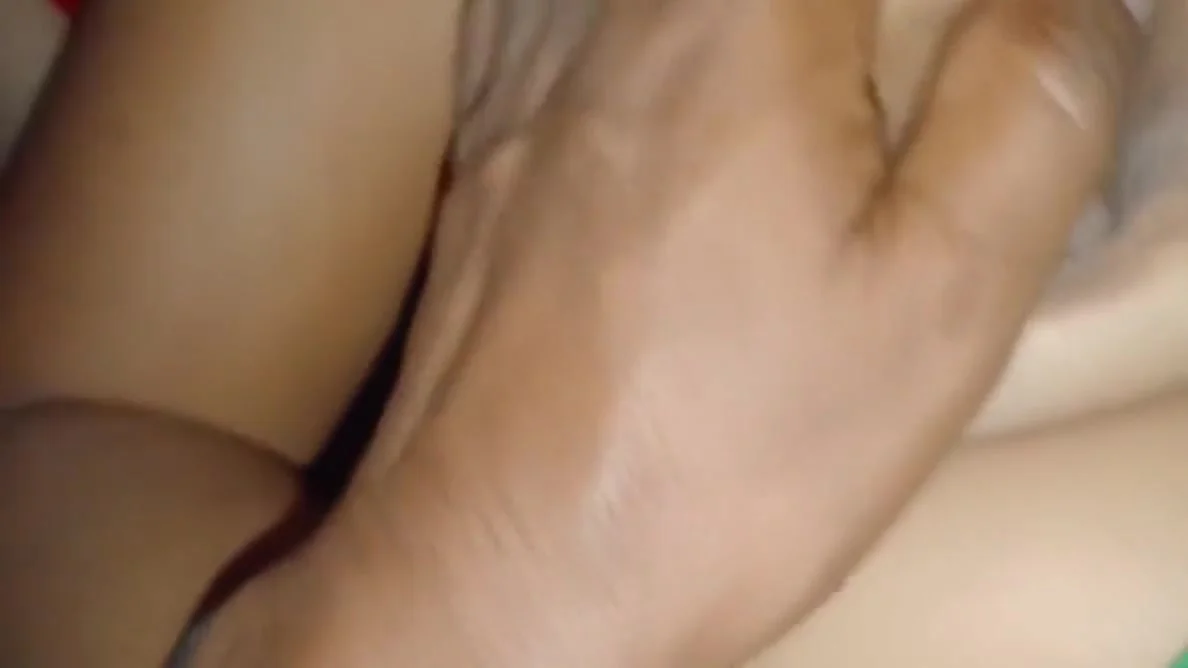 The Stepbrother-in-law Called The Stepsister-in-law To The Bedroom