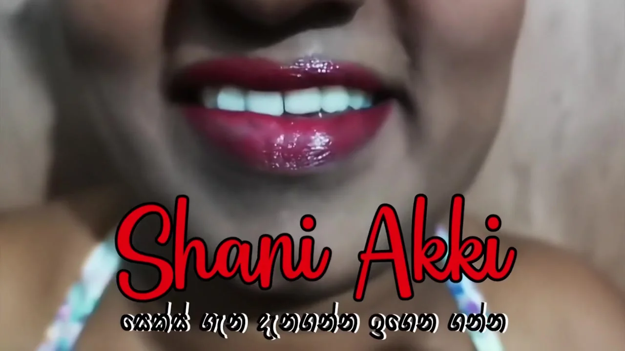 Sri Lankan Mature Milf Pee In The Bathroom