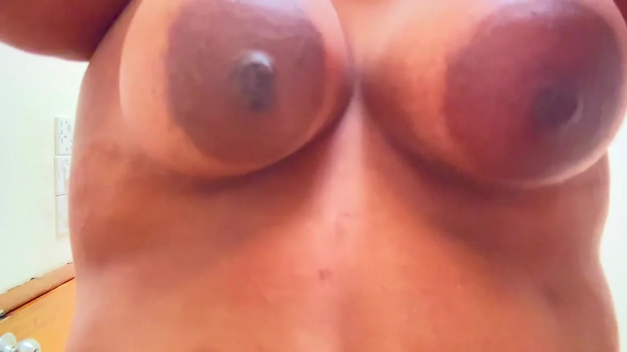 Step mother In Law - Fucking A Chubby Muslim Wearing A Red Burqa & Hijab (part-2)