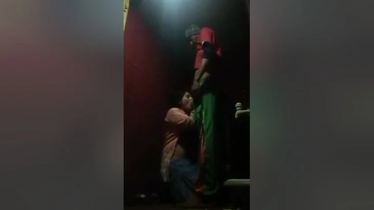 Pakistani Couple Standing Sex On Cam