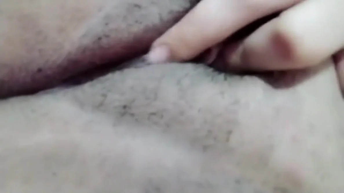 Kabyle T7ok Sawtha W Tal3ab B Bzazlha - Huge Boobs