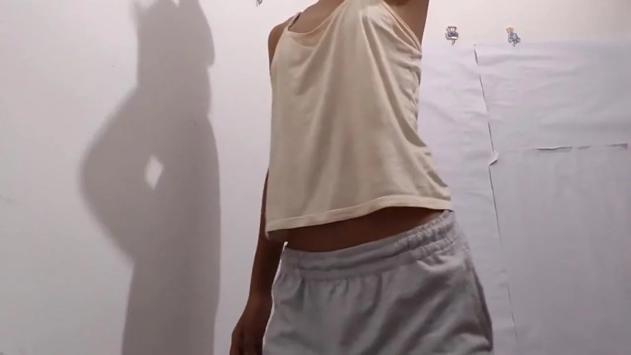 Indian Girl Squarting Mastrubation!