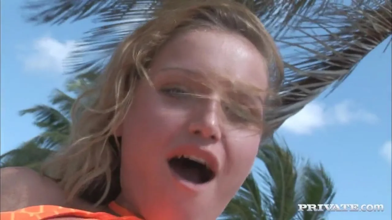 Girl with Tattoos Gets Her Ass Screwed on a Nice Tropical Beach - Private Porn Sex Videos