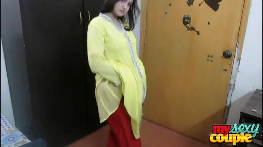 Indian Bhabhi Sonia Fucked By Sunny - MySexyCouple