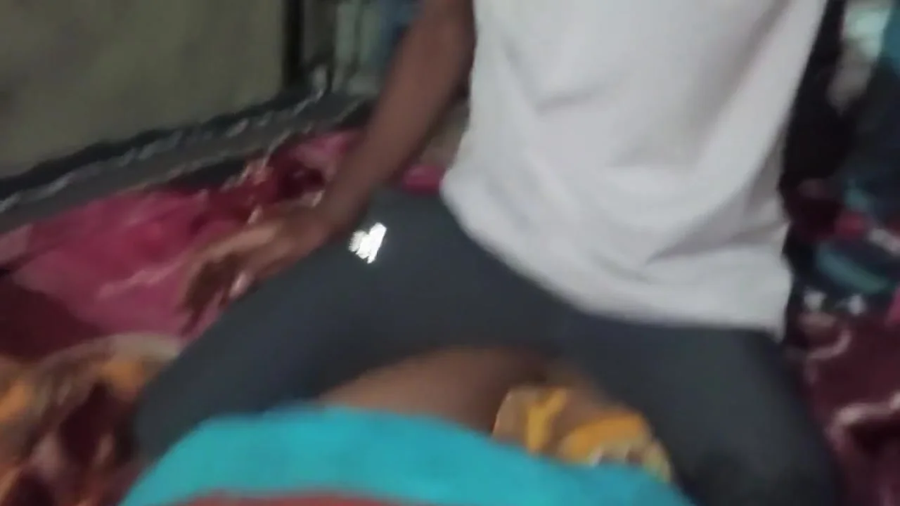 Morning Sex And Hindi Sex - Indian Desi Bhabhi Sex - Morning Time Bhabhi Tight Pussy Fucking Oldest Man - Oldest Desi House Sex Movies In Hindi