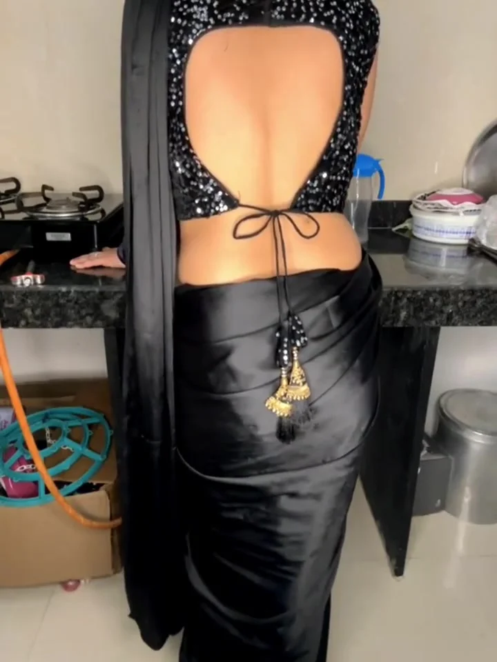 Indian Sexy Girl Full Open Service