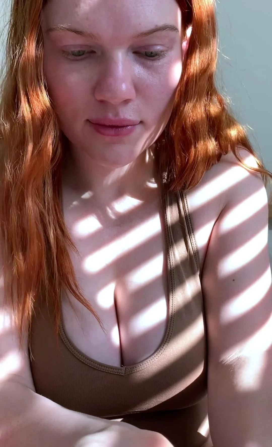 Amateur redhead masturbates then gives a blowjob