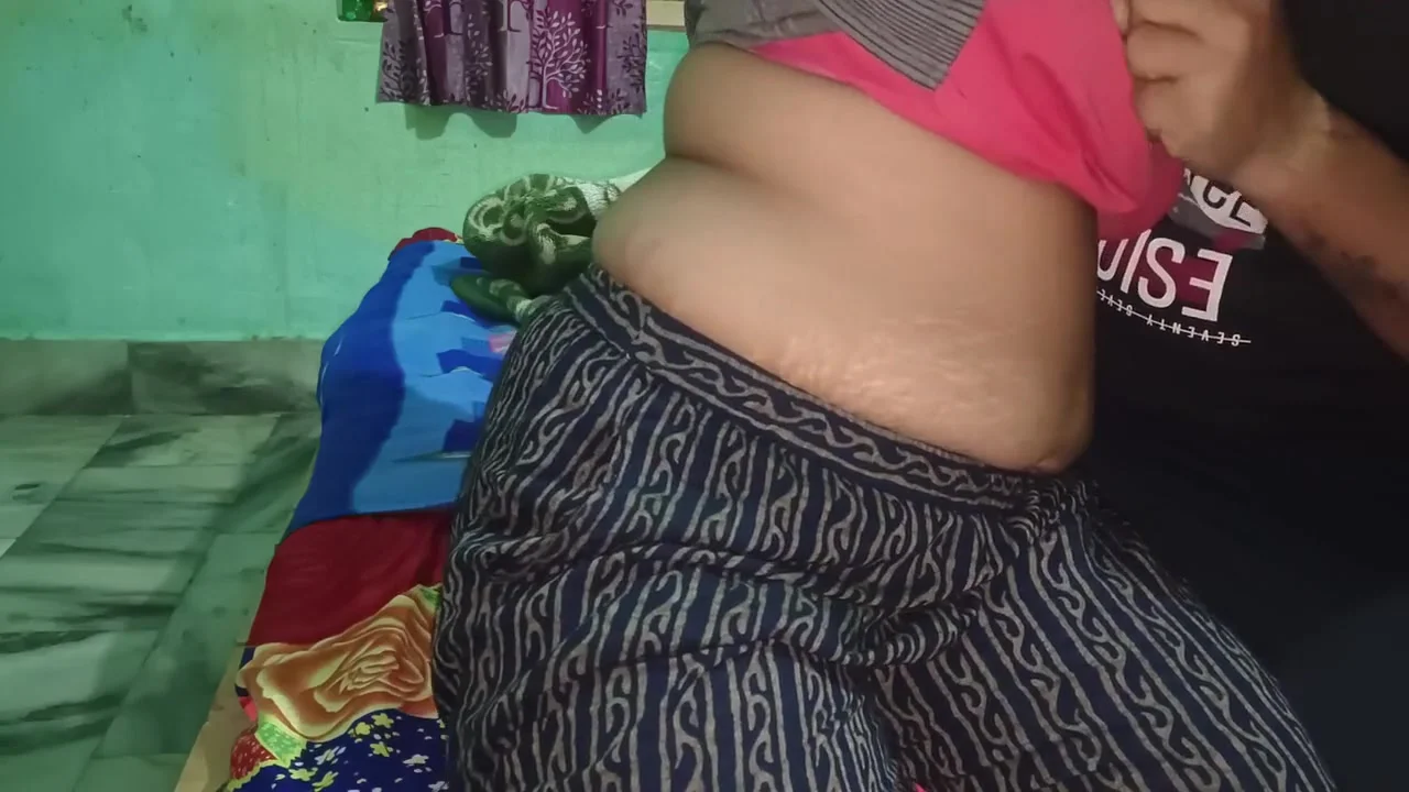 Devar Bhabhi - Indian Blonde Aunty Fucking But Her Husband Caught Us! Hindi Viral Sex