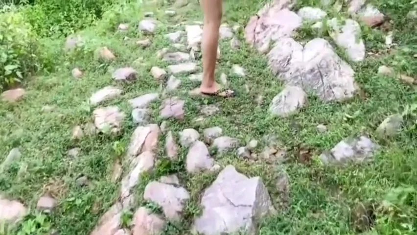Indian Village Hot Desi Girl Fucked In The Forest Viral Mms 18+